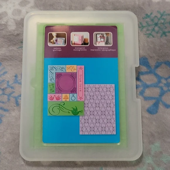 Cuttlebug Provo Craft set - Picture 1 of 5